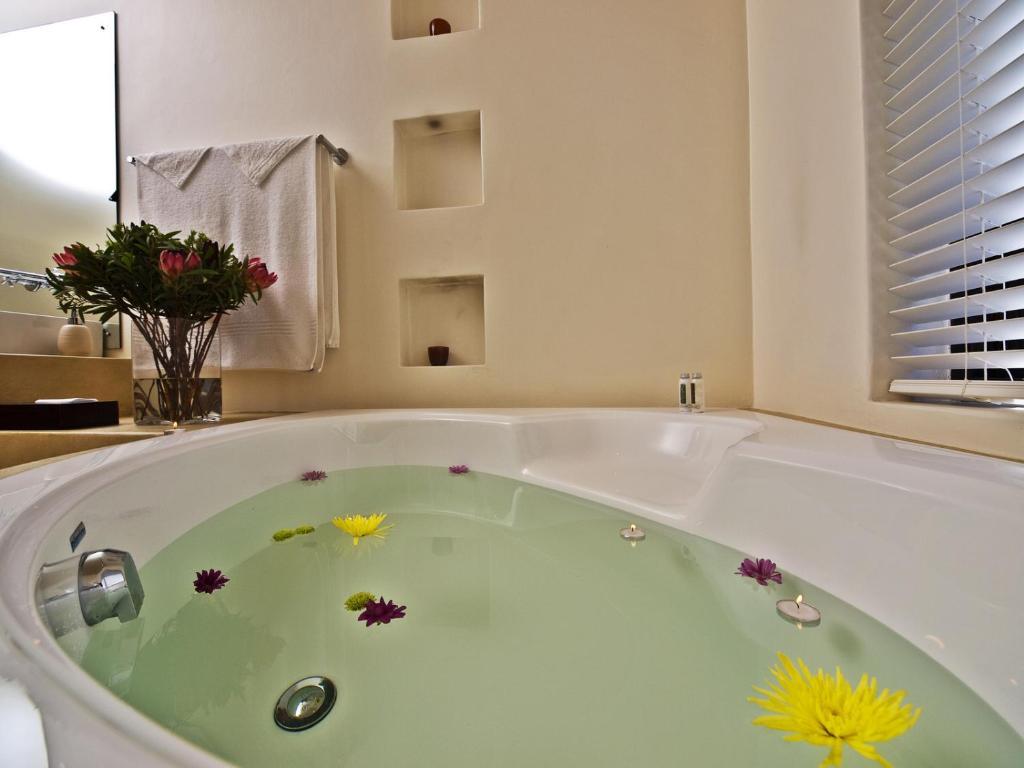 Lodge On The Lake And Wellness Spa Wildernis Rom bilde